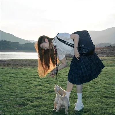 山间传来牛铃声